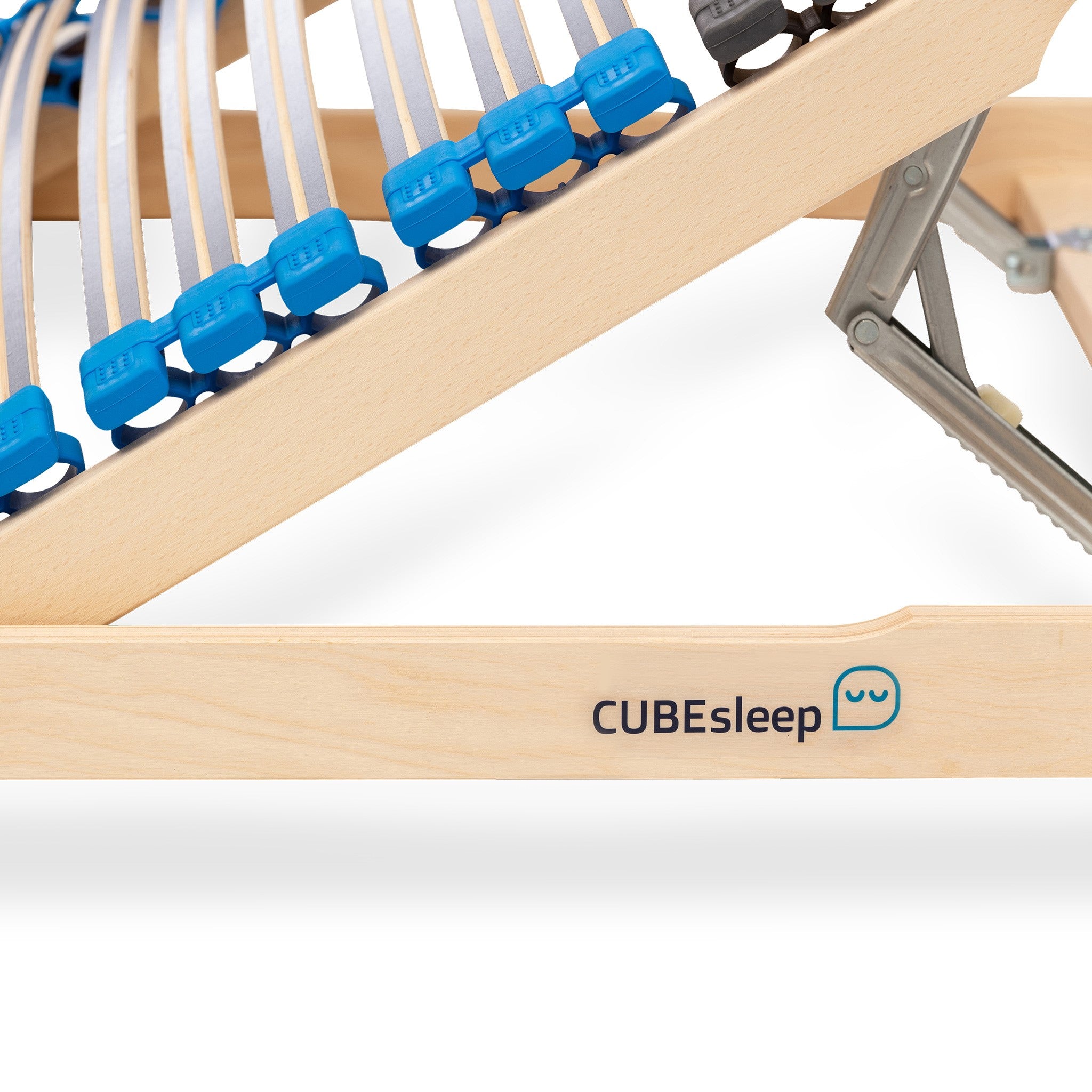 CUBEsleep PURE ECO Lattenrost Seitenansicht der Schulterausfräsung im Rahmen